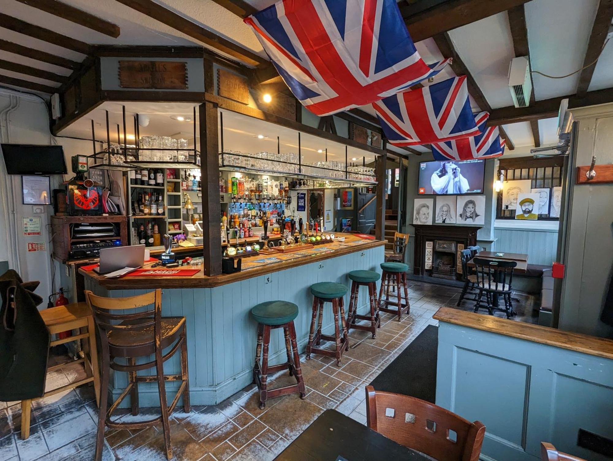 The Bear Marlborough Hotel Luaran gambar