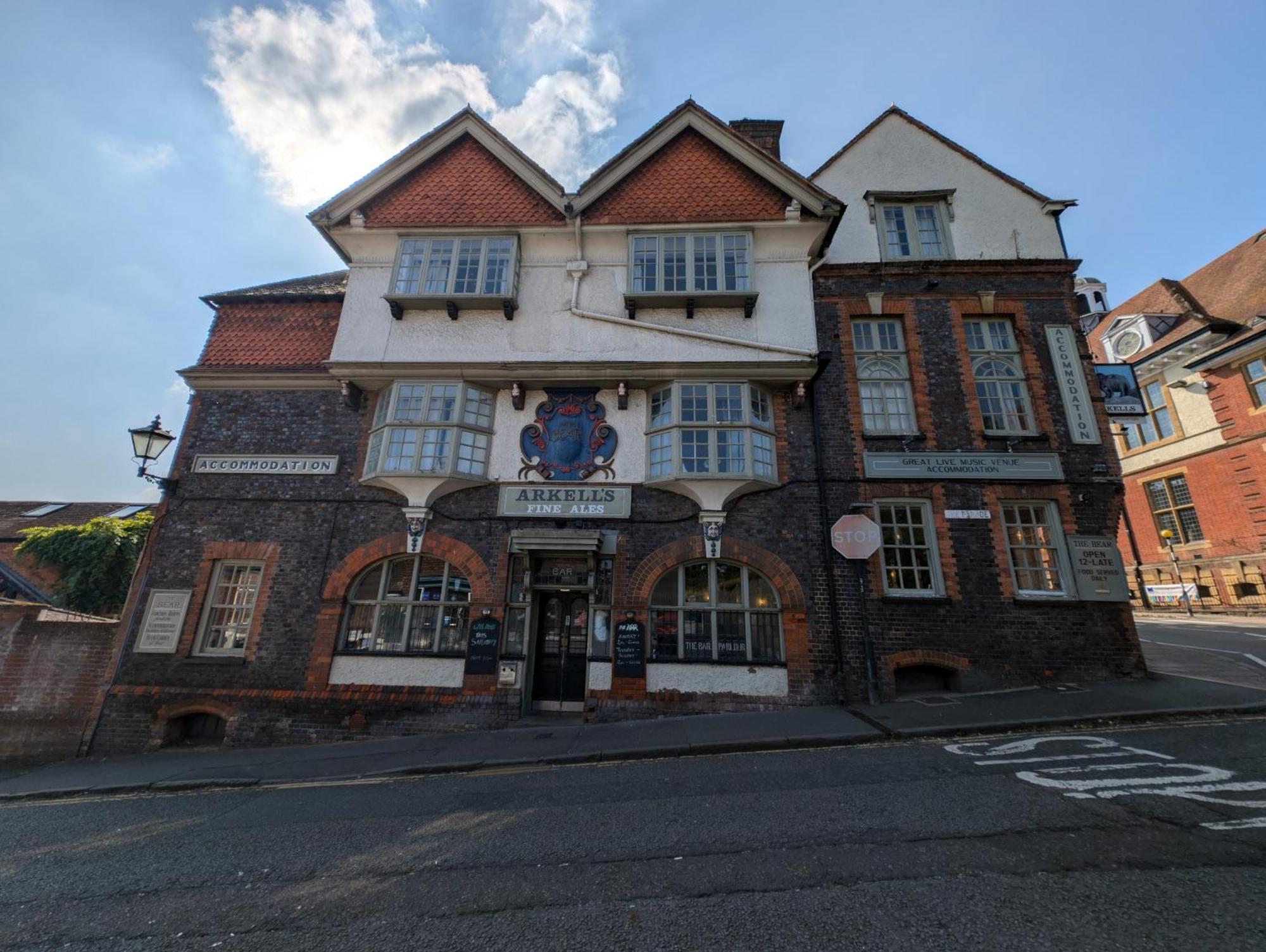 The Bear Marlborough Hotel Luaran gambar
